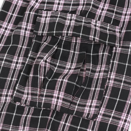 YARDSALE SHORELINE PLAID SHORTS BLACK/PINK