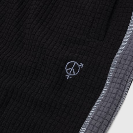 SEX HIPPIES GRID FLEECE SHORTS BLACK / SILVER
