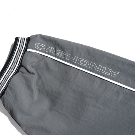 CASH ONLY POINT NYLON PULLOVER GREY