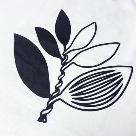 MAGENTA YIN TEE WHITE