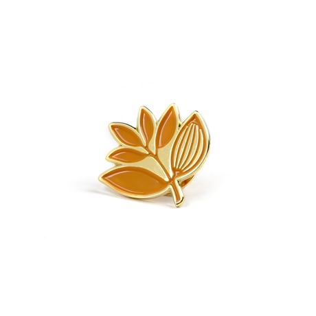 MAGENTA ENAMEL PINS PLANT