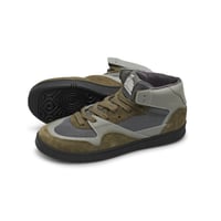 LAST RESORT AB CM002 MID OLIVE GREY / BLACK