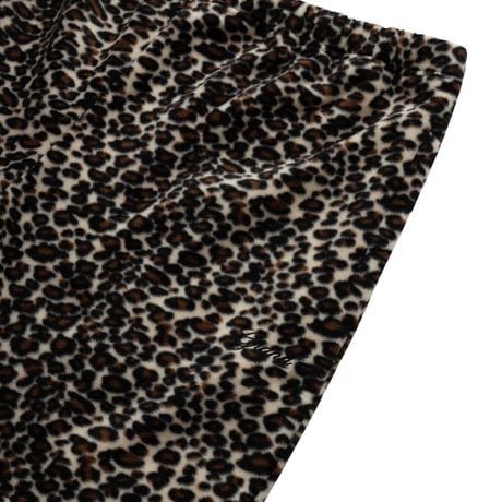 GRAND COLLECTION REVERSIBLE FLEECE LEOPARD SHORT