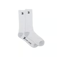 2 RISER PADS  2 SOCKS