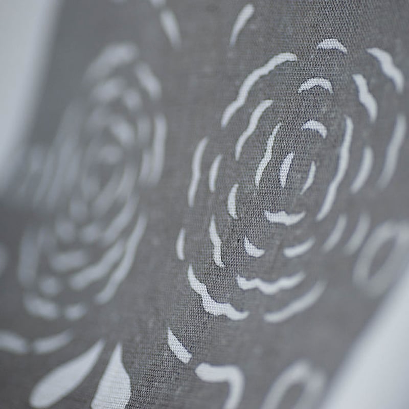 麻のれん｜ドクロ｜墨 | すずめ草