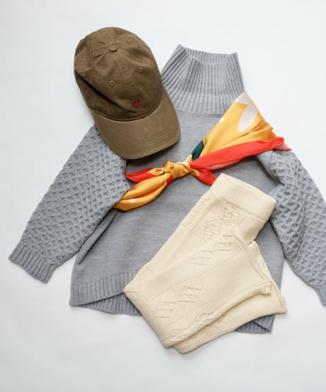 EAST END HIGHLANDERS / Turtle Neck Knit