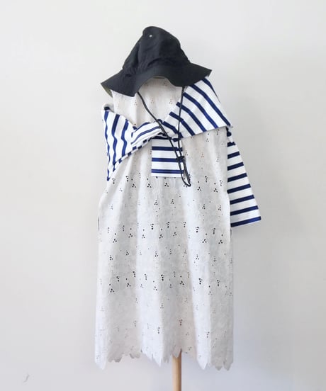 MOUN TEN. / lace apron dress