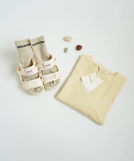 Façade / BEEJU CHUNKY SANDALS