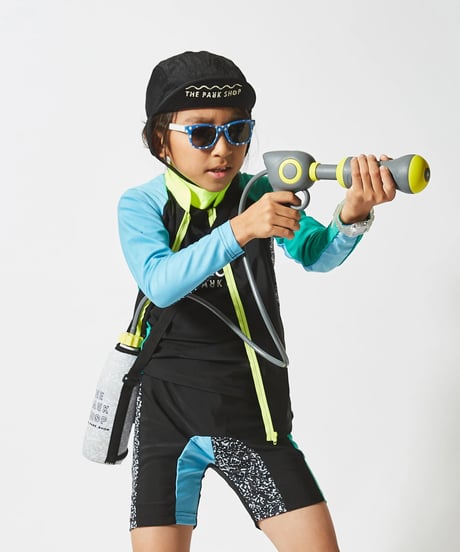 THE PARK SHOP / RECYCLED BOTTLE SHOOTER