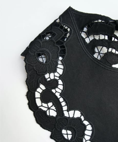 süß (suess) / Antique Lace Bib Crew