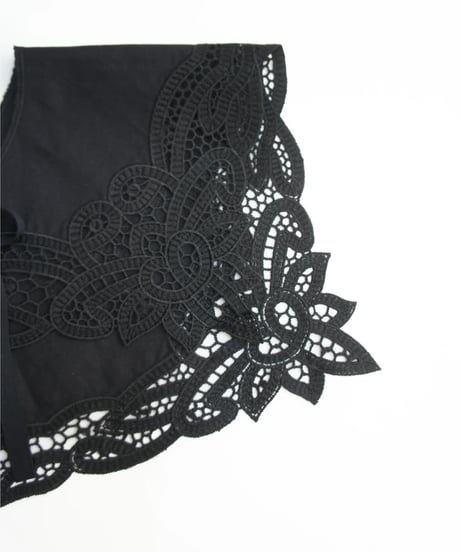 süß (suess) / Antique Lace Bib Sailor