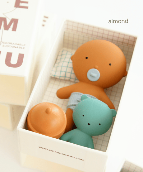 GOMMU / GOMMU POCKET
