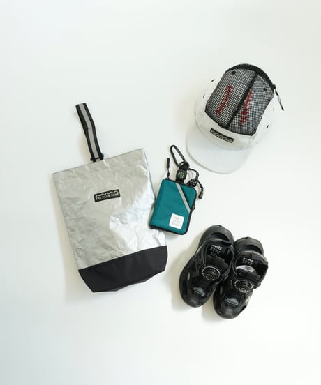 THE PARK SHOP / GARAGE PARK SHOECASE
