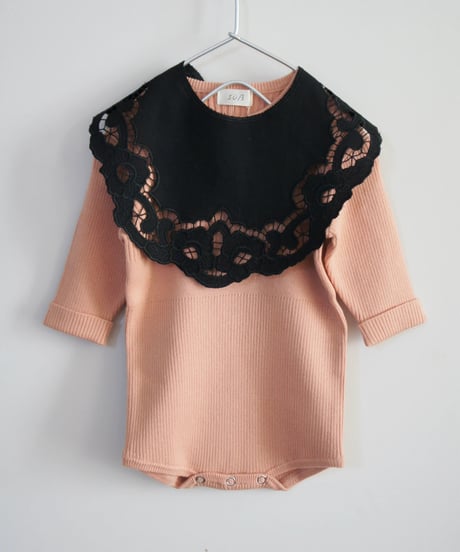 süß (suess) / Antique Lace Bib Crew