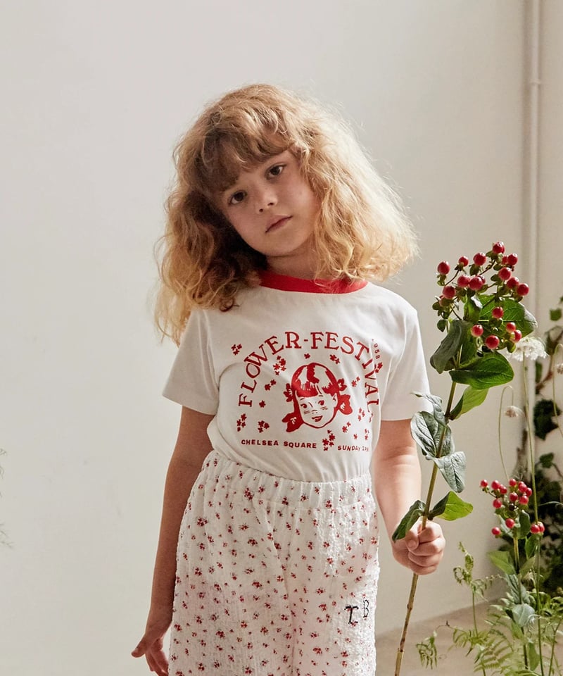 ☆新品未使用TOM & BOY フラワーフェスティバル Tシャツ 6Y☆ ☆新品未使用TOM & BOY フラワーフェスティバル Tシャツ 6Y☆