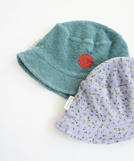 piupiuchick / hat