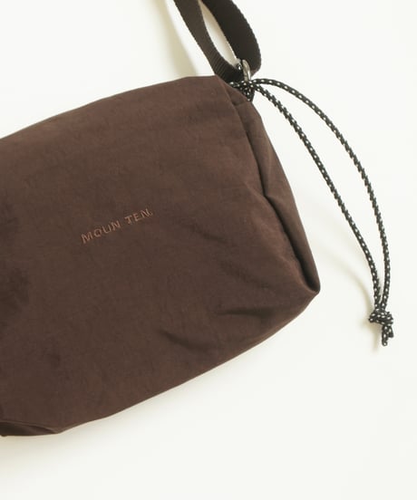 MOUN TEN. / NYLON OX PORCH