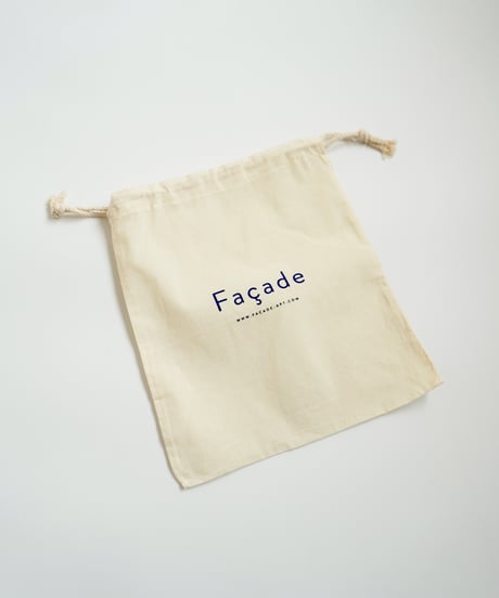 Façade / BEEJU CHUNKY SANDALS