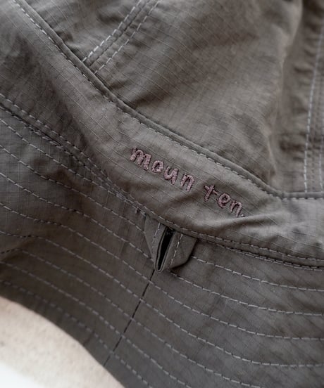 MOUN TEN. / REVERSIBLE ADVENTURE HAT (for baby)