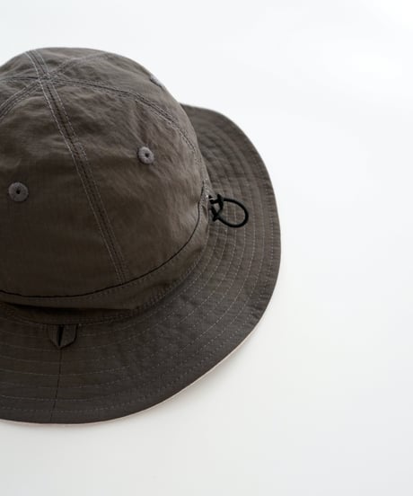 MOUN TEN. / REVERSIBLE ADVENTURE HAT (for baby)