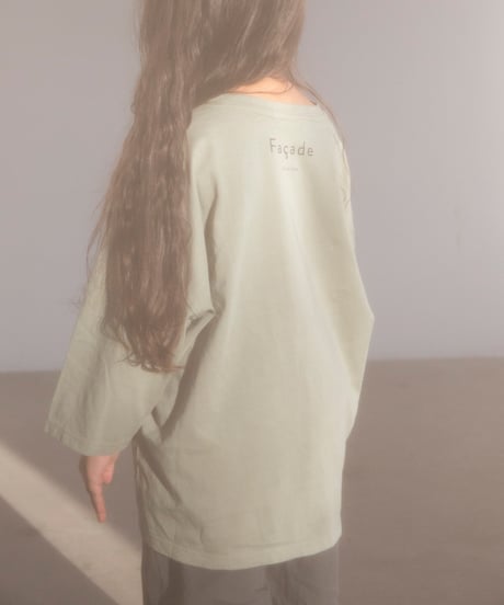 Façade / QUARTER LS TEE