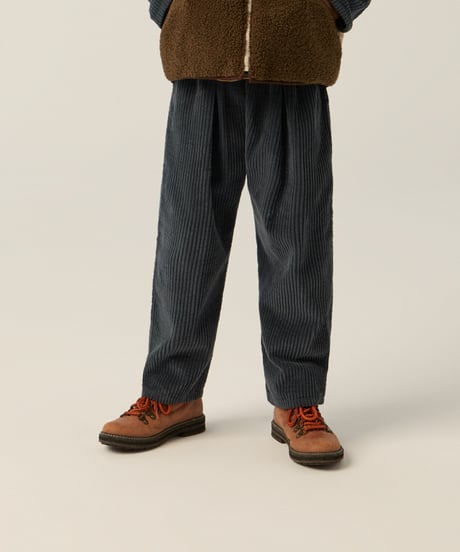 the campamento / GREY CORDUROY PANTS