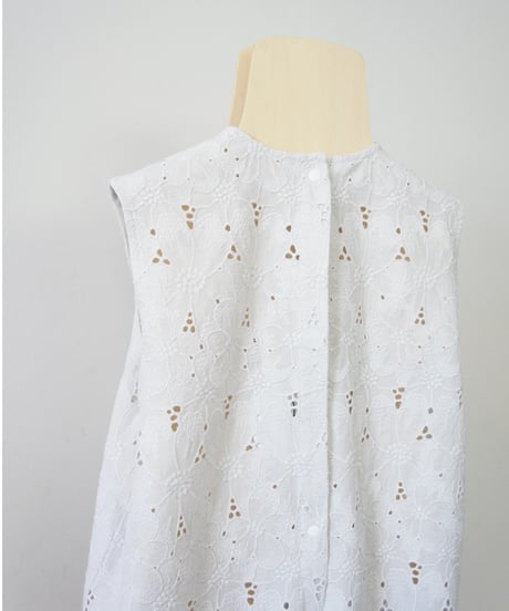 MOUN TEN. / lace apron dress