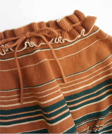 süß (suess) / Knit Cape Skirt