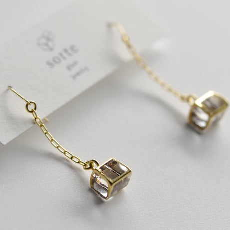 sorte glass jewelry ピアス　SGJ-017P