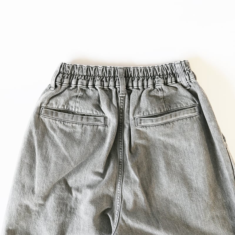 BLACK DENIM NARROW CIRCUS PANTS / GRAY FADE ブラ BLACK DENIM NARROW CIRCUS PANTS / GRAY FADE ブラ