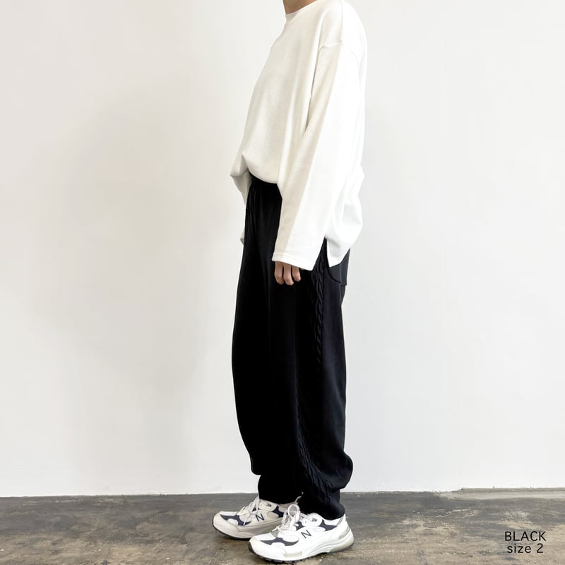 CABLE KNITTING PANTS サイドケーブル編み ニットパンツ A62601