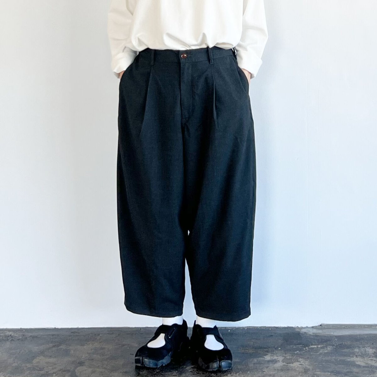 T/R WIDE EGG LONG PANTS (ワイドエッグ ロングパンツ) A21610 ...