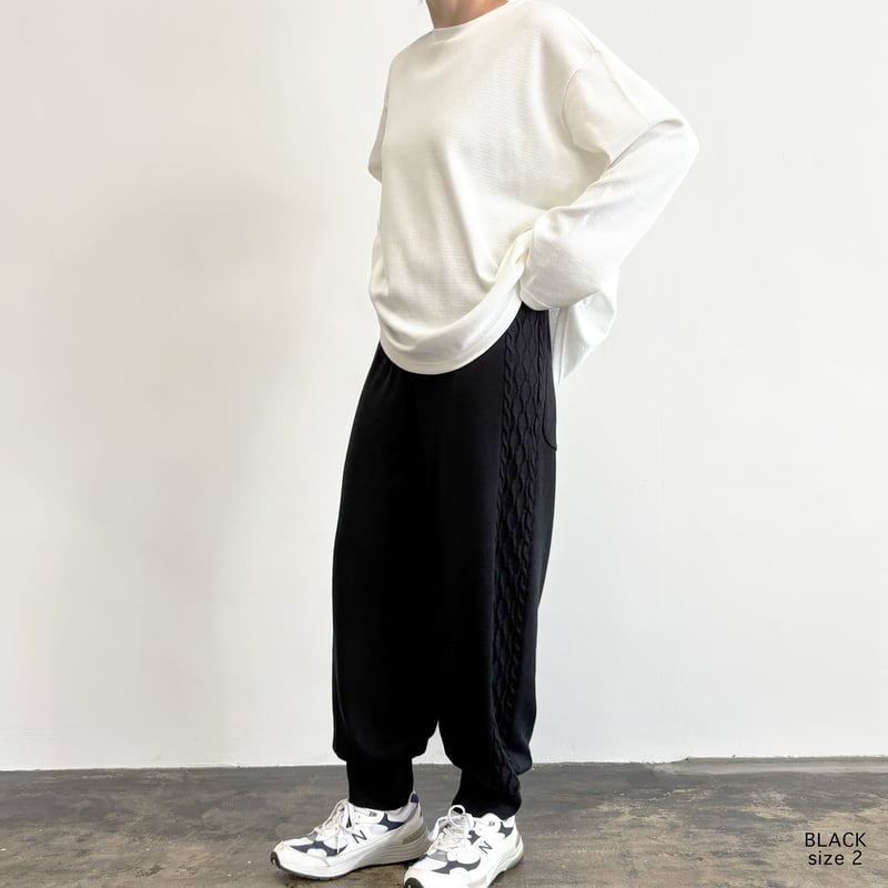 CABLE KNITTING PANTS サイドケーブル編み ニットパンツ A62601