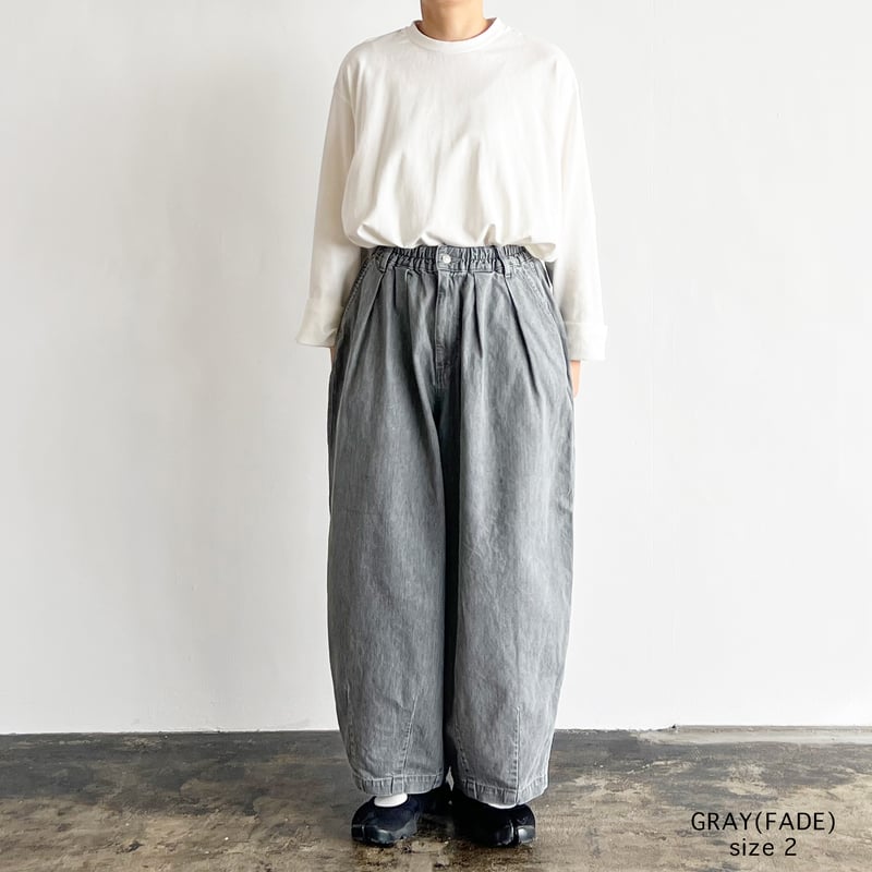 BLACK DENIM CIRCUS PANTS_GRAY FADE ブラックデニム サーカ