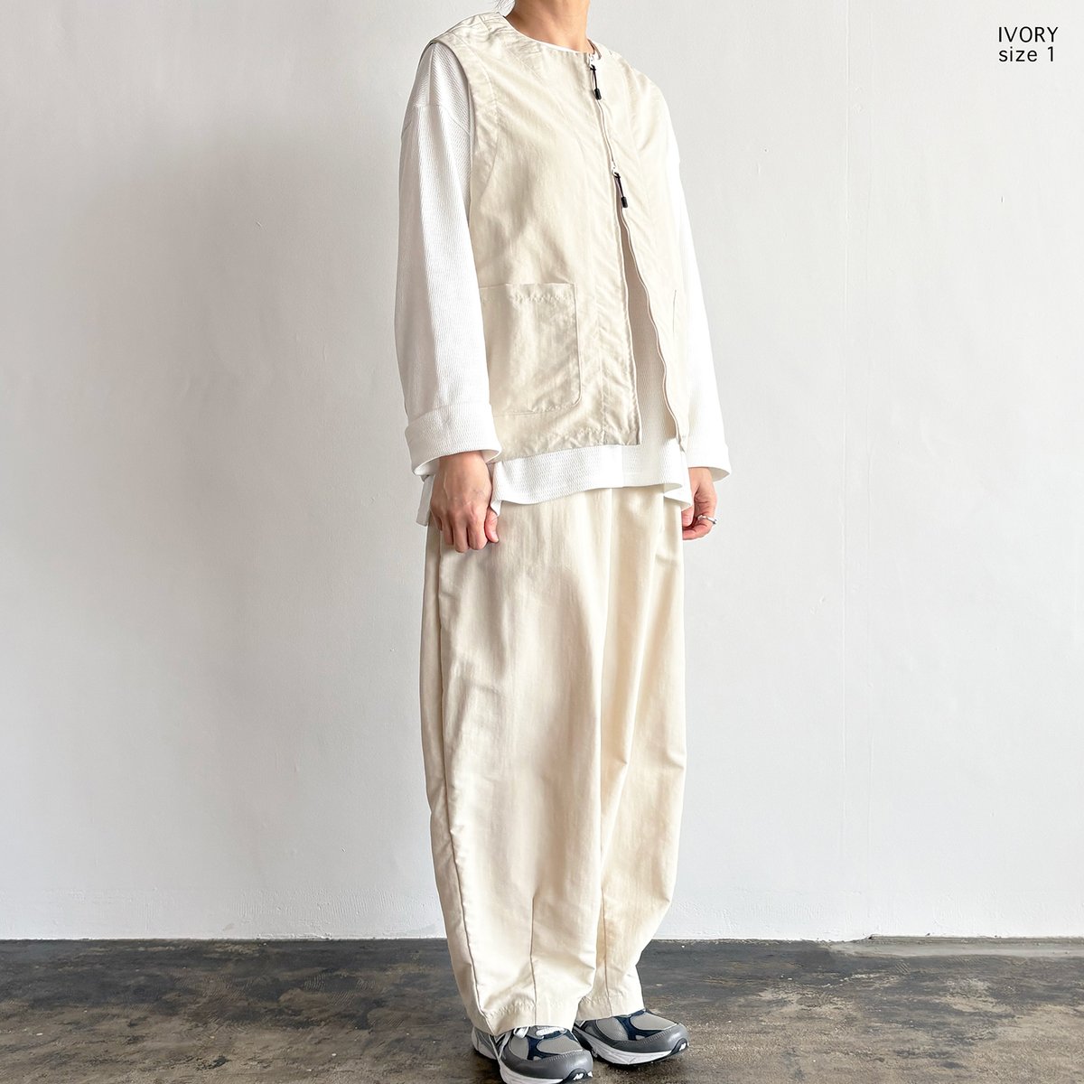 NYLON TUSSAR ZIP VEST ナイロンタッサー ジップベスト A32605