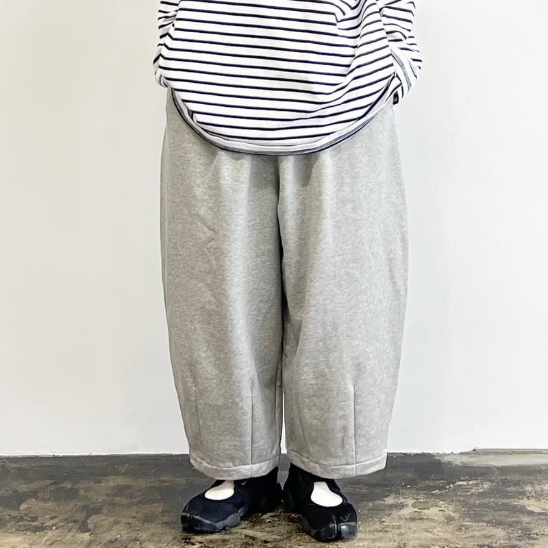 SWEAT CROPPED EASY CIRCUS PANTS 裏毛スウェット クロップドイ SWEAT CROPPED EASY CIRCUS PANTS 裏毛スウェット クロップドイ