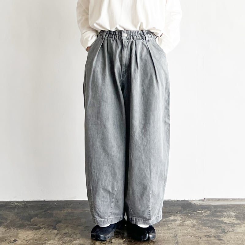 BLACK DENIM CIRCUS PANTS_GRAY FADE ブラックデニム サーカ...