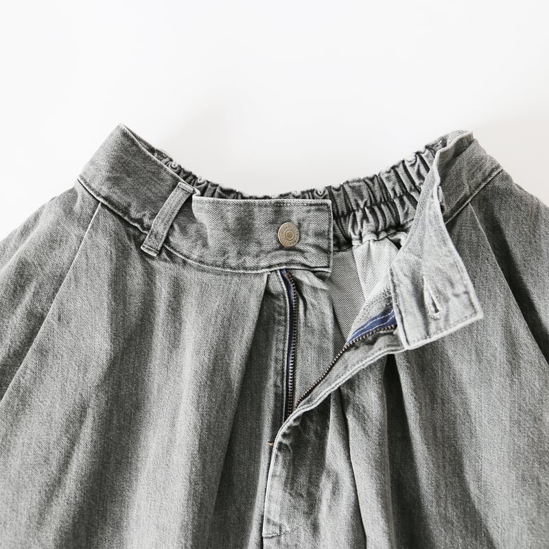 BLACK DENIM CARMEN SKIRT / GRAY FADE ブラックデニムカ BLACK DENIM CARMEN SKIRT / GRAY FADE ブラックデニムカ