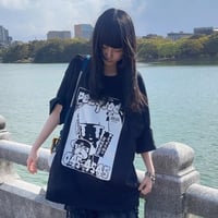 【遊凪×peequodコラボ】にょろにょろピンクチラシビッグシルエットtee