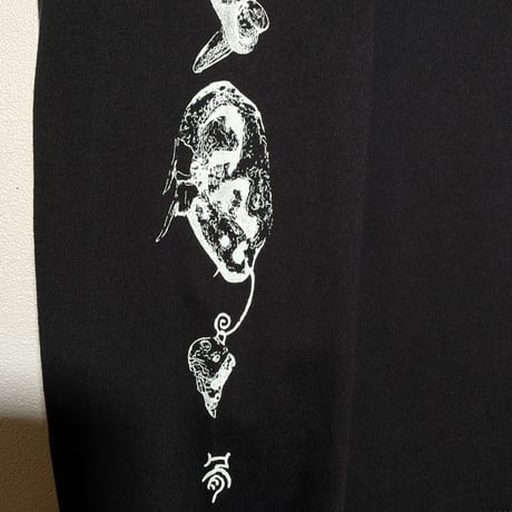 【予約販売】骨具耳装飾ビッグシルエットロンT