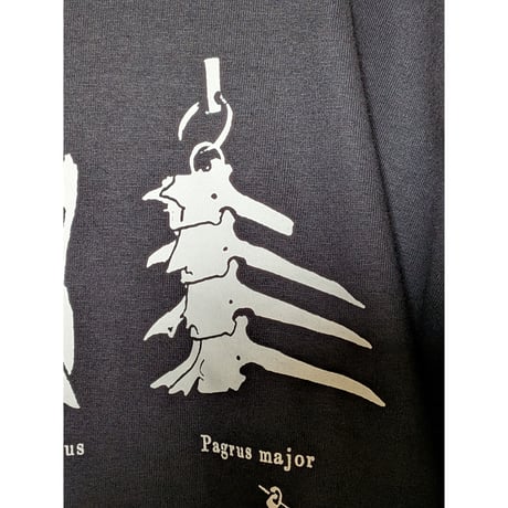 骨具×peequod ビッグシルエットtee
