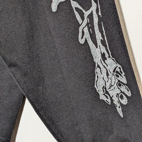 【予約販売】ゆるふわぴんくチャン×peequodコラボ　シーシャ阿修羅ビッグシルエットロンT