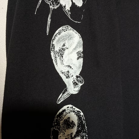 【予約販売】骨具耳装飾ビッグシルエットロンT