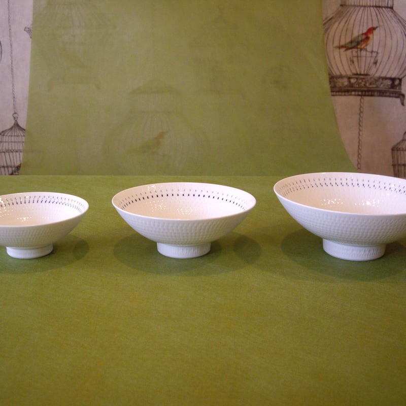 波佐見焼 一真窯 「色染めカンナ平茶碗（中）」 | koselig-shop