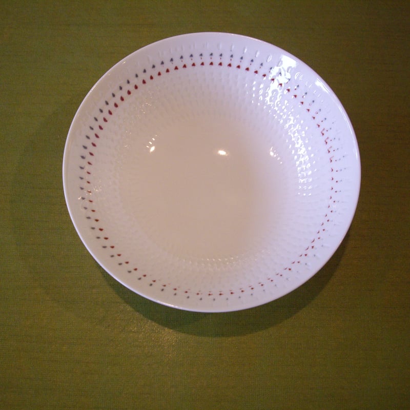 波佐見焼 一真窯 「色染めカンナ平茶碗（中）」 | koselig-shop