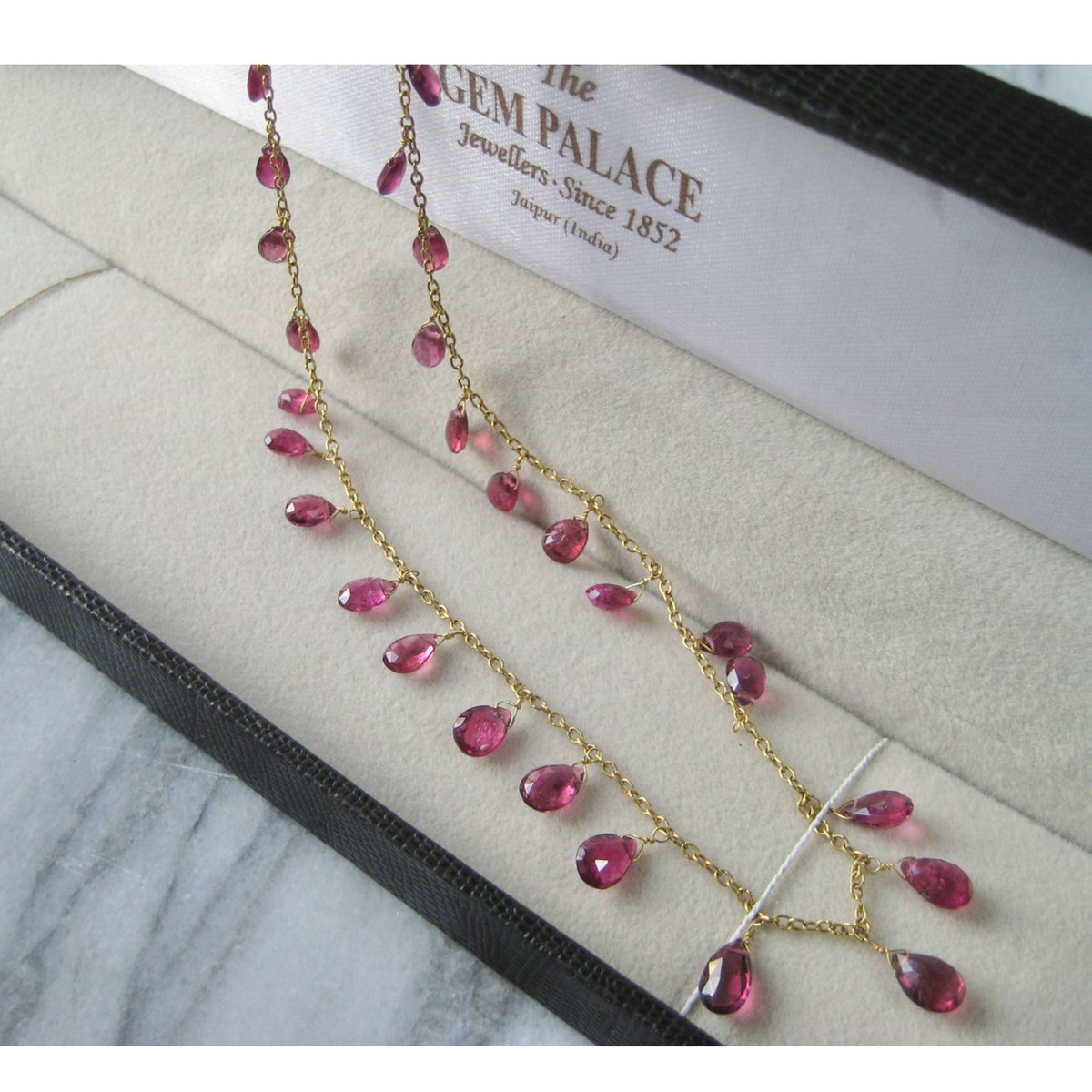 ピンクトルマリン多面カット・K14WG装飾 ネックレス、専門店より出品です。 ピンクトルマリン多面カット・K14WG装飾 ネックレス、専門店より出品