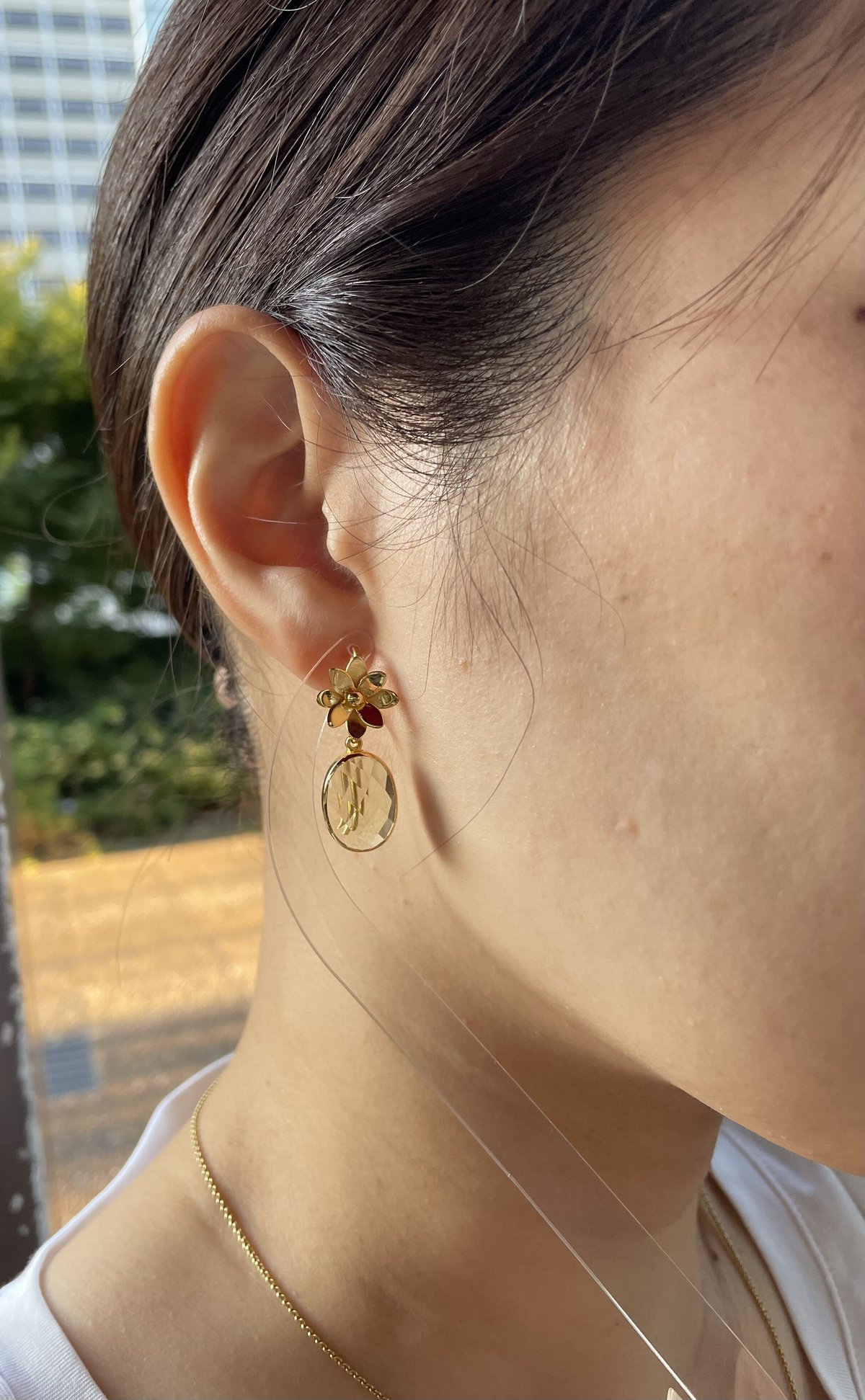 アムラパリ 18K ゴールドと天然石のピアス Amrapali[ピアス]お花とレモントパーズ | Maharani Garden