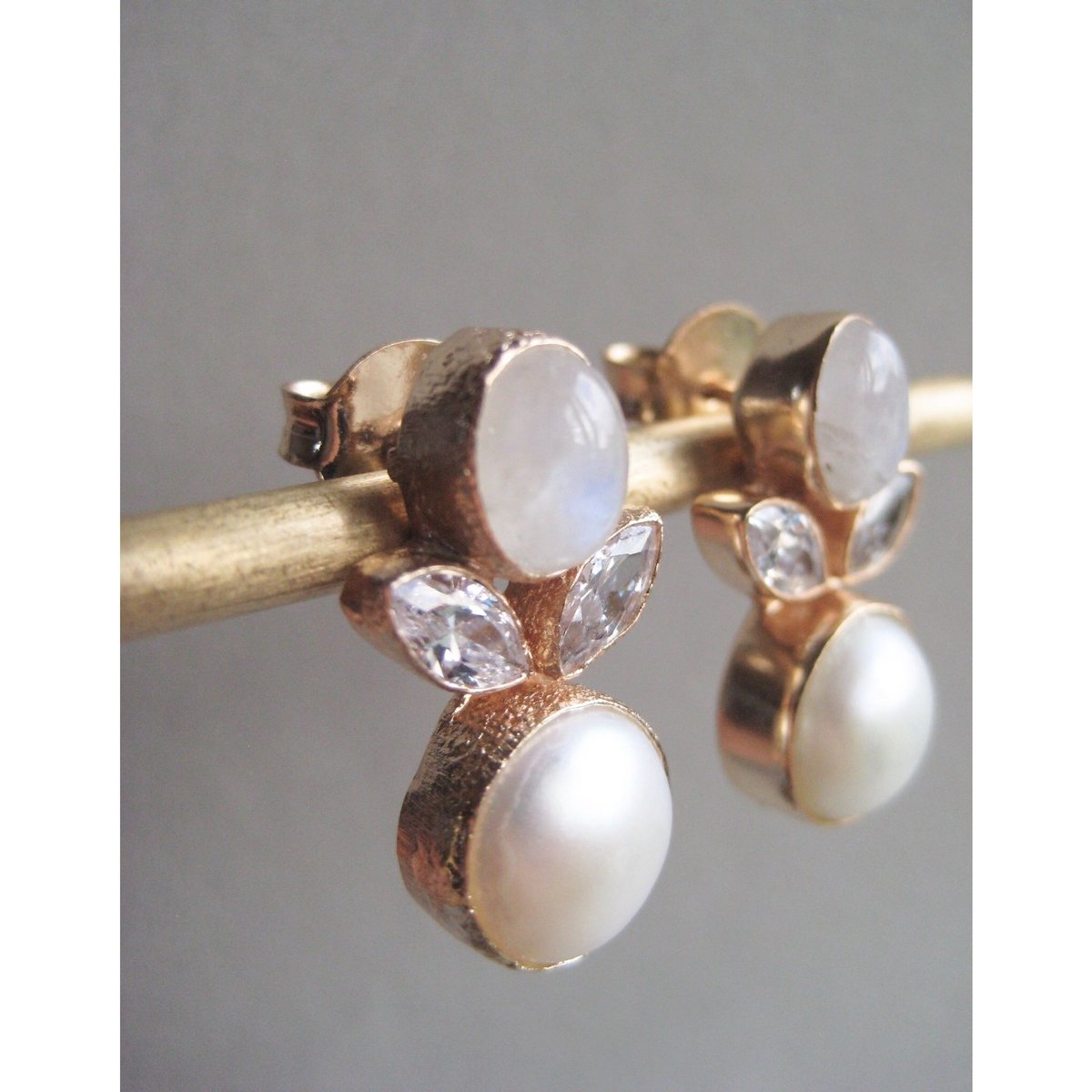 Atelier Mon[ピアス]ムーンストーン×パールピアス | Maharani Garden