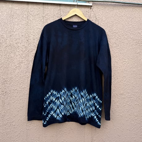 藍染めロングTシャツ 波形杢目絞り/Indigo dyed long sleeve T