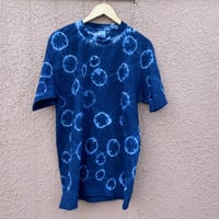 王玉絞り水玉模様藍染めTシャツ　XLサイズ　男女兼用　『一点物』